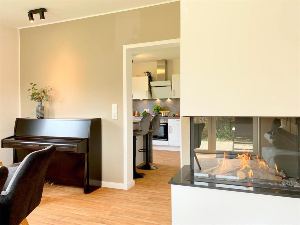Ferienhaus Weserbrandung Nordenham Esterno foto
